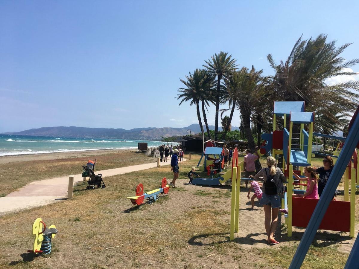 Philip'S Holiday House Νέο Χωριό Εξωτερικό φωτογραφία